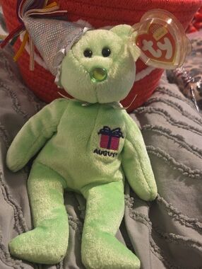 Ty Light Green August Party Bear with Gift Embroidery